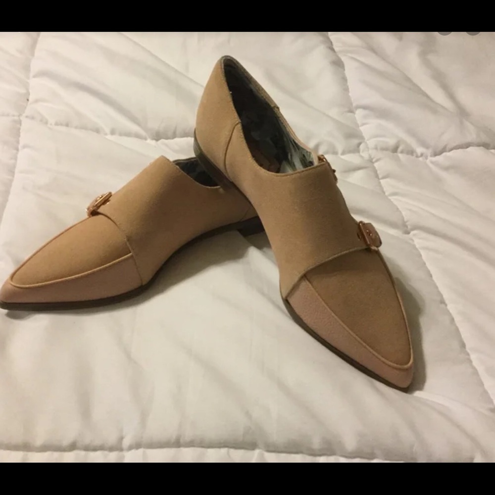 TED BAKER LEATHER AND SUEDE BLUSH LOAFERS